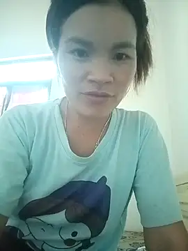 nangmo live cam on StripChat