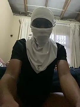 Naughty6613 webcam
