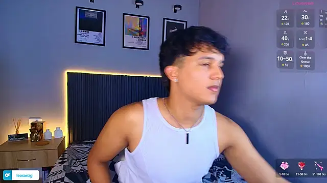 Leo_Savage_ webcam
