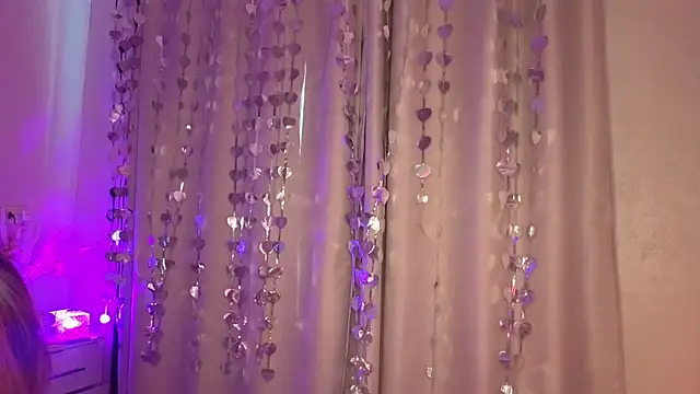 Milly_Lane webcam