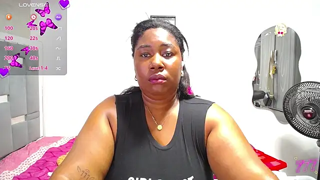 thickebonymilfF webcam
