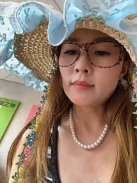 okgirl_23 webcam