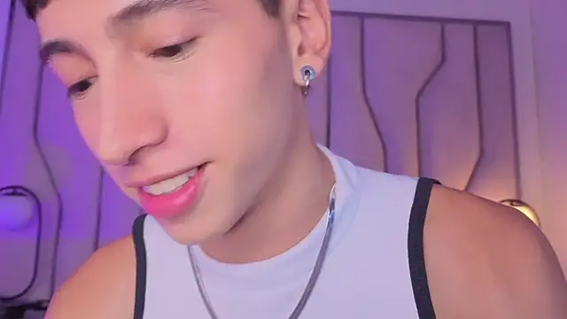 lian_cameron