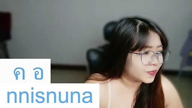 nunanunanuna live cam on StripChat