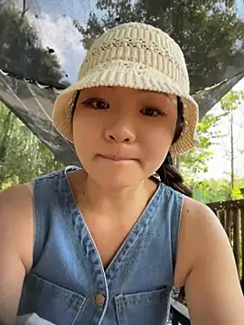 xiaoxiaocheng678 live cam on StripChat