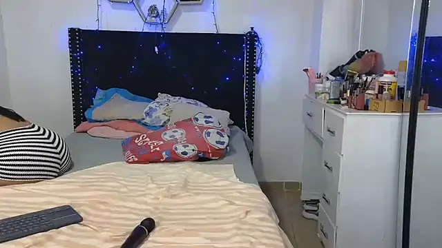 charlotte_077 webcam