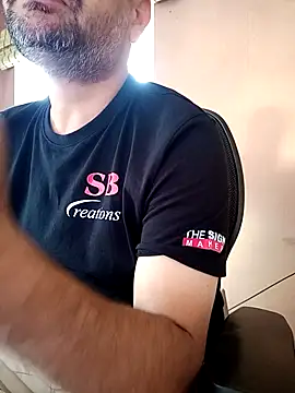 daddys_pen live cam on StripChat