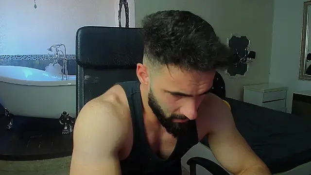 micahlane (M young) - I'm prepairing for bodybuilding contest