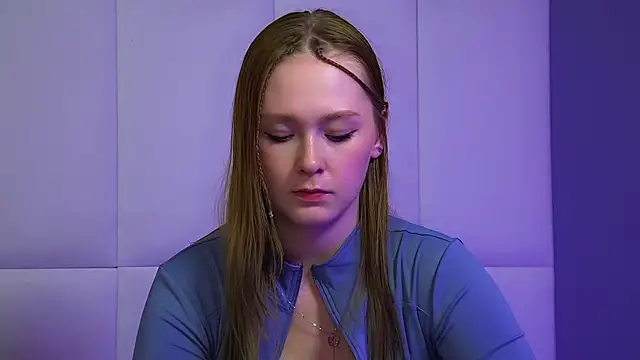 AgataFoxley webcam