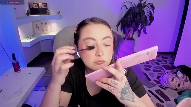 SarahCastro1_ webcam