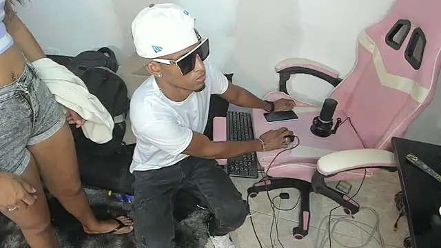 King_Queen13 webcam