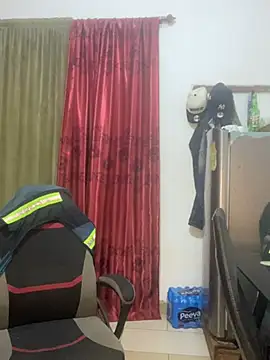 Pornhouse420 webcam