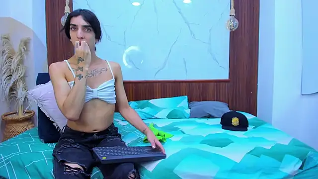 Loversinfire2 webcam