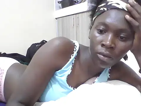 sexy_nesh webcam