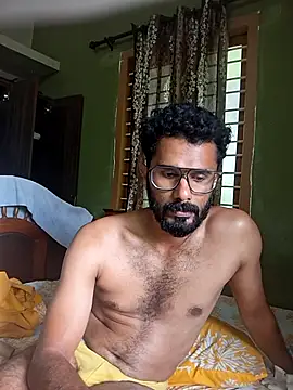 MALLUboy-04 webcam