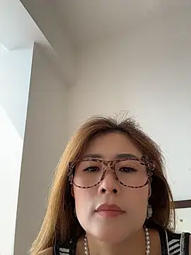 okgirl_23 webcam