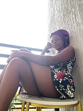 sis27 (F young) - Squirts in doggieeeeee💦