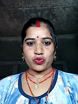 Hot_kamla