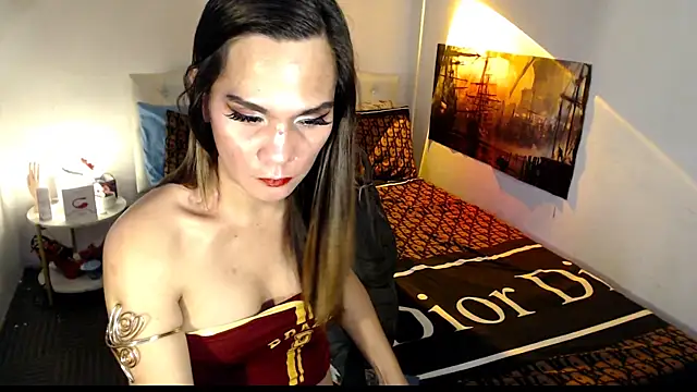 NinaDOM4CUM webcam
