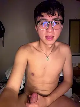 CamiRojas_boy webcam