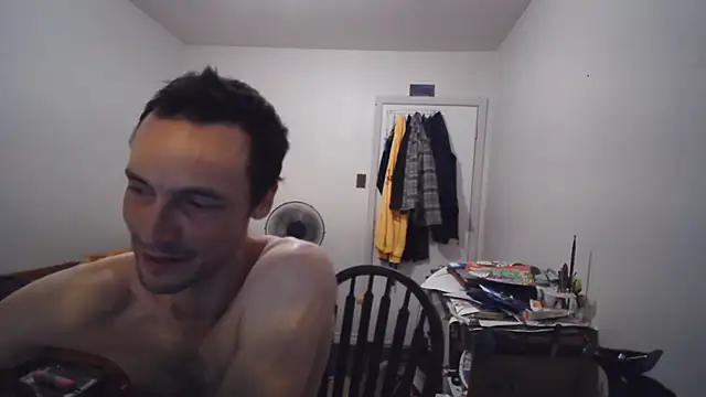 JohnnyMoves webcam