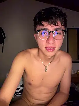 CamiRojas_boy webcam