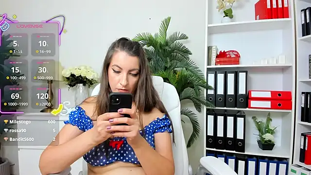 amayawest webcam