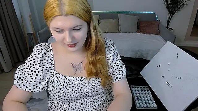 FieryMilena live cam on StripChat