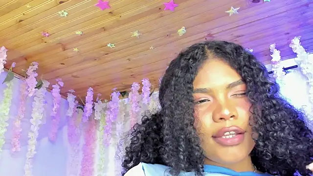 Angel_Belll webcam