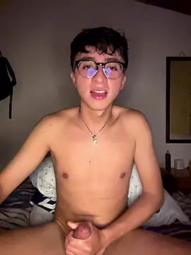 CamiRojas_boy webcam