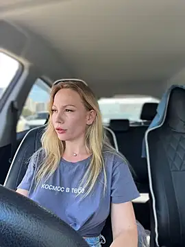 LavenderHot's live cam