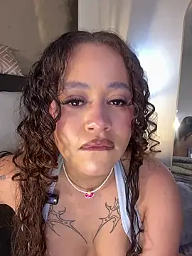 Isa__Blanc's live cam