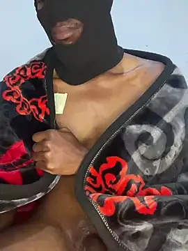 Gifttheskimaskboy420 webcam