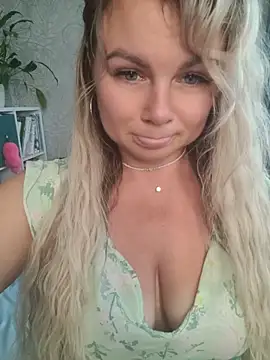 candy_queeen webcam