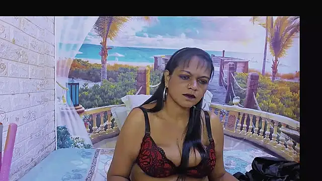 indianswtbella webcam