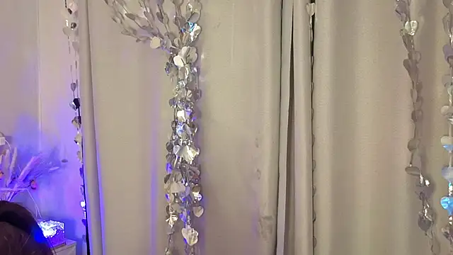 Milly_Lane webcam