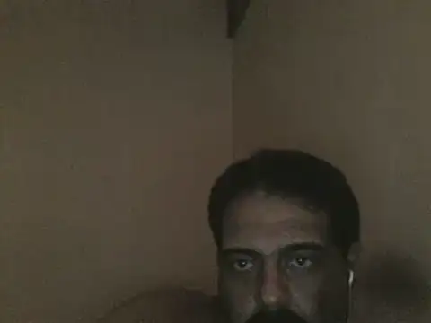 elpoop7305 webcam