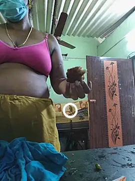 Tamilselviroja- webcam