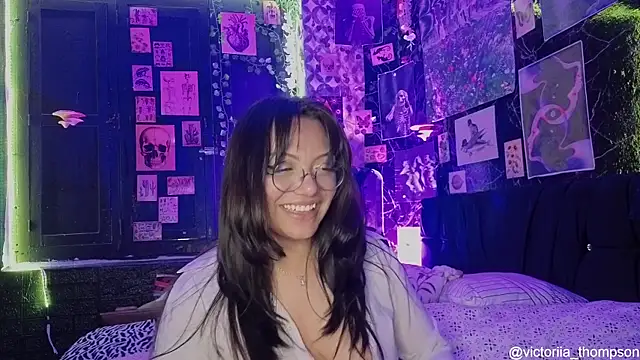 victoriia_thompson webcam