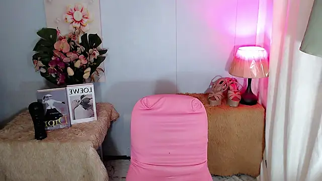 AevaMARIE_HILTON webcam