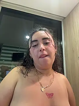 isaxcurves webcam