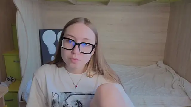 _kitti_meow_ webcam