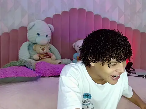 MatewHottxxx webcam