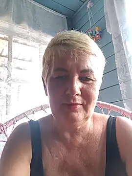 NicoleOlla webcam