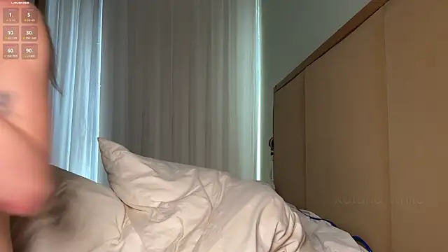 mirai_meeow webcam