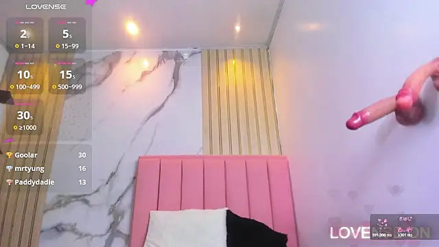 KIMMARSHALL1 webcam