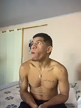 Toptony22 webcam