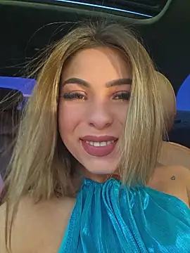 AylinRosee webcam