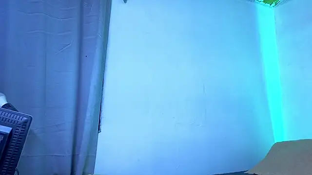 horny_desire_xxx webcam