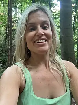 Babe_Station webcam